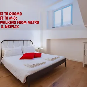 Centre - 10 Minutes To Duomo - Free Wifi E Netflix Apartment Milan